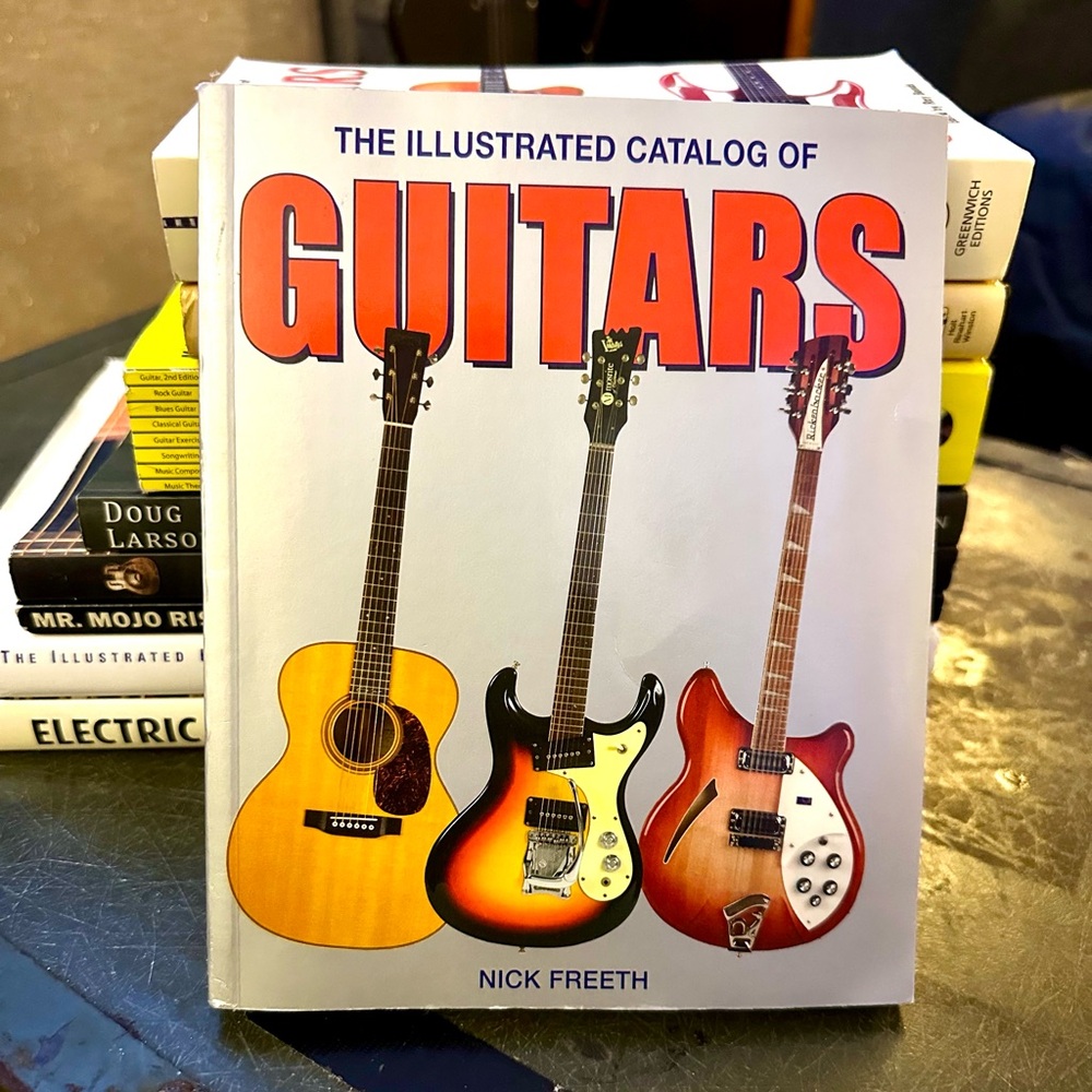 The illustrated catalog of guitars